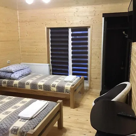 Hotel Lisnyi