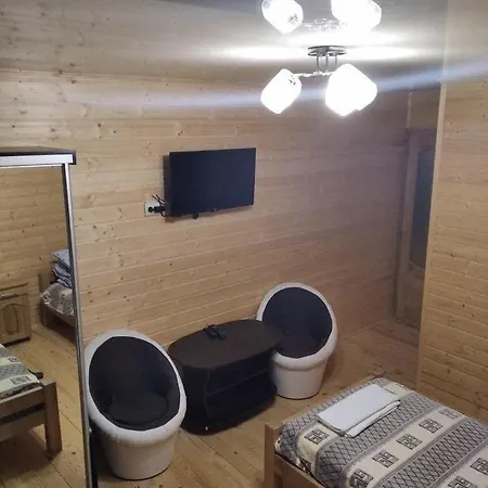 Lisnyi Hotel