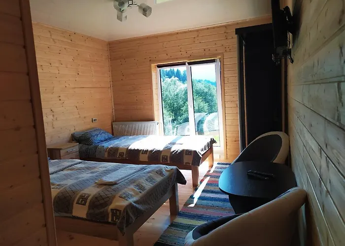 Lisnyi Otel
