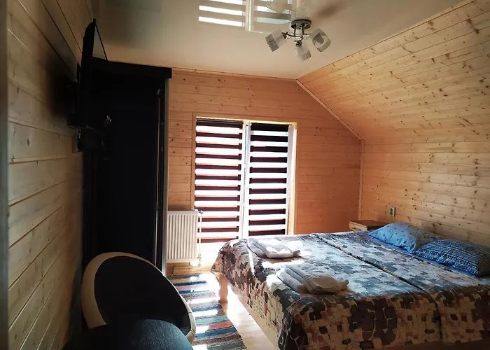 Lisnyi Otel 4*