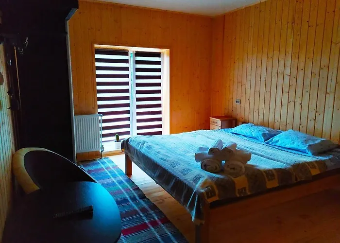 Otel Lisnyi 4*