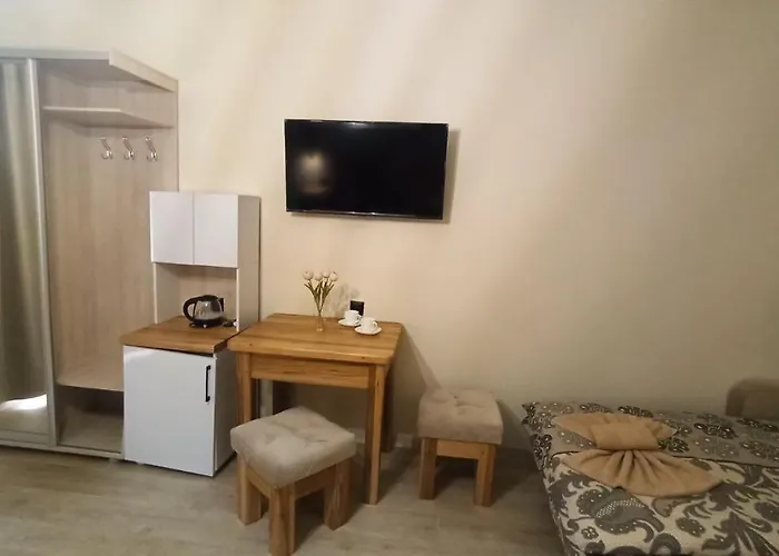 Lisnyi 4*